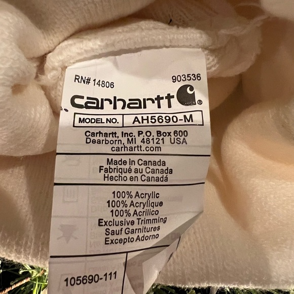 NWT Unisex Carhartt knit beanie hat for the Winter! Available in black & ivory - Picture 4 of 6